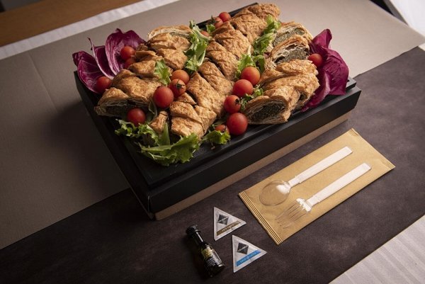 Catering antipasto strudel verdure 02